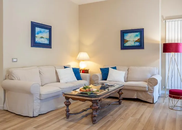 Casa vacanze A Casa Di ... *